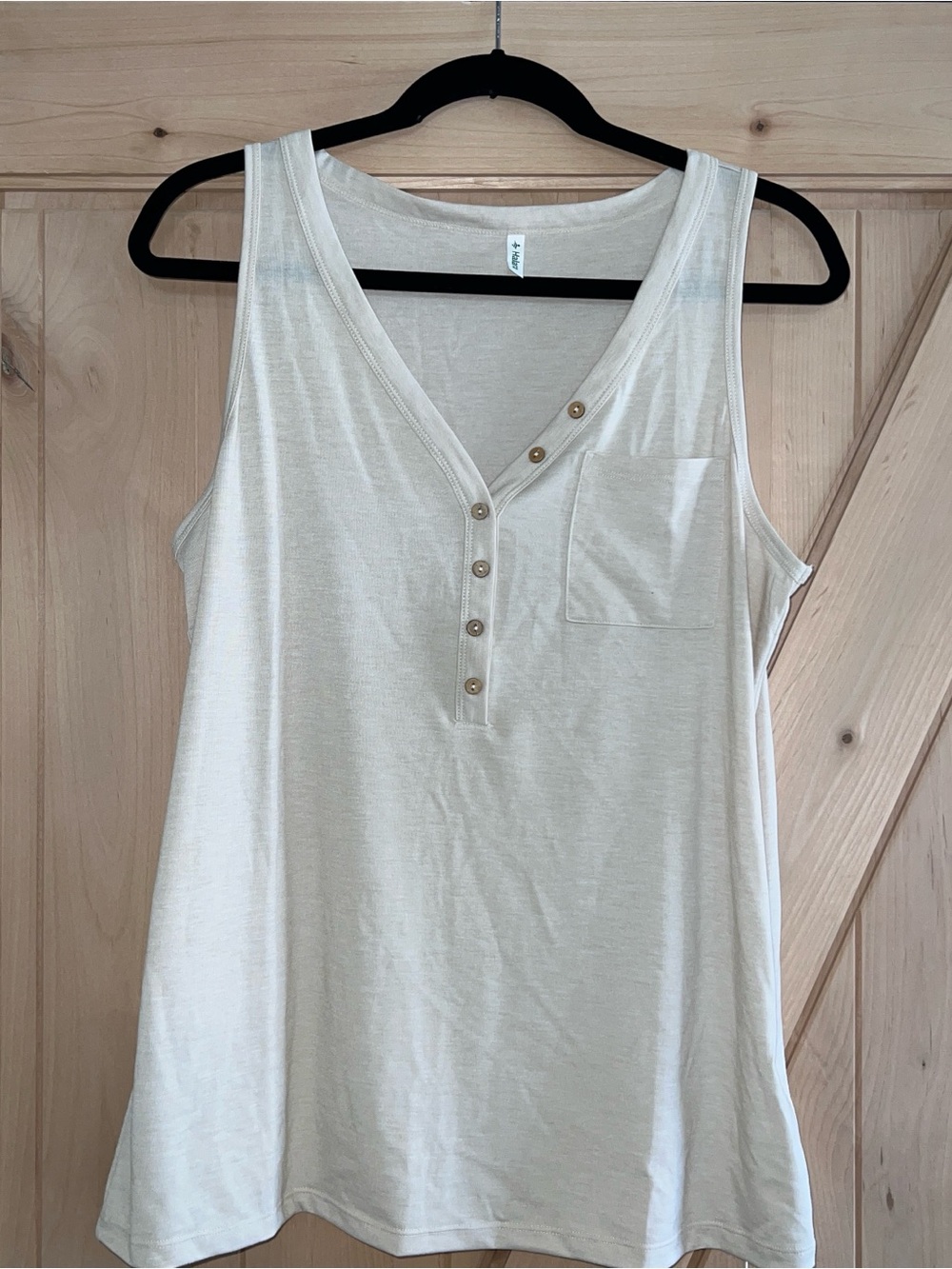 HALARA Cream Henley Tank with Chest Pocket